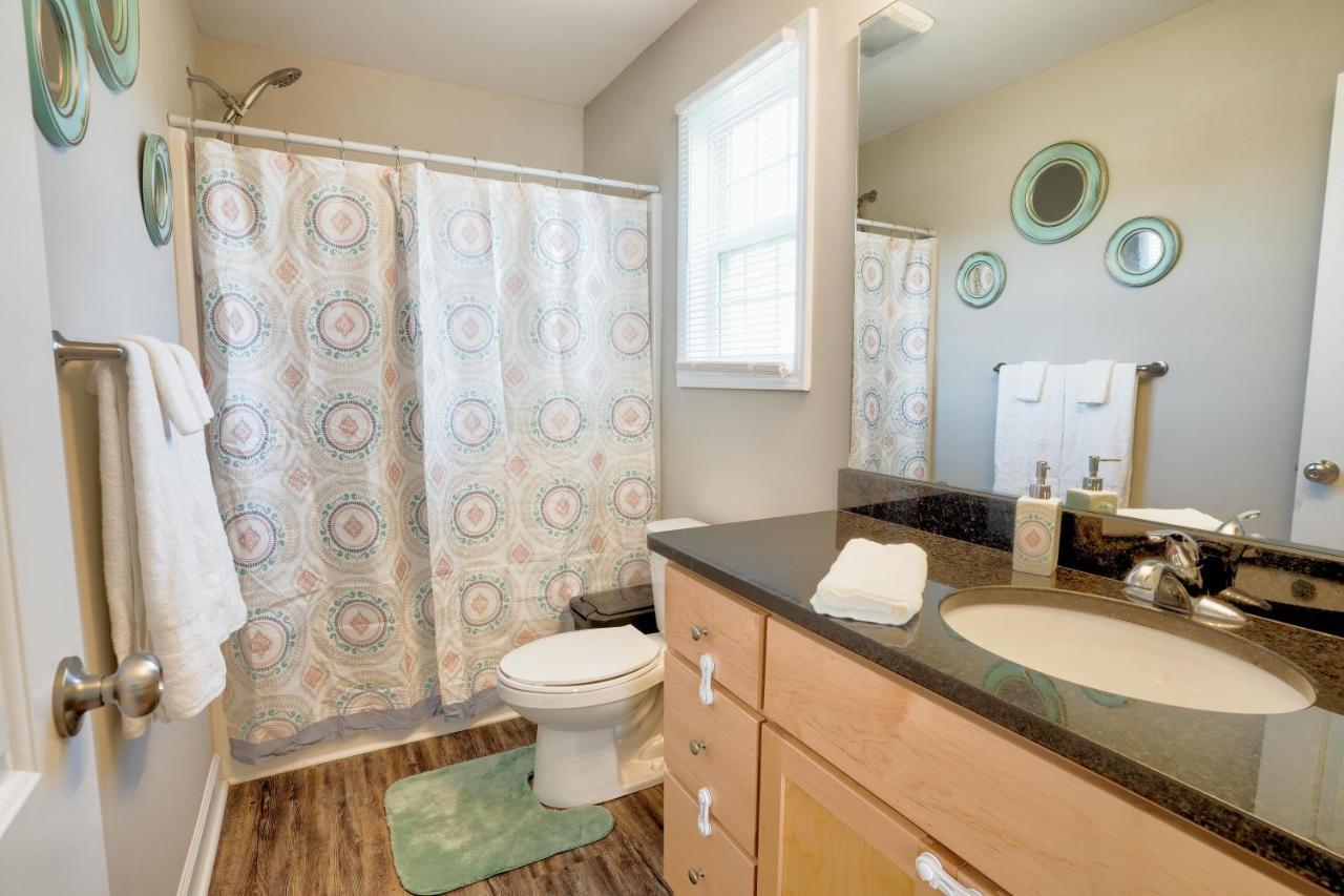 Kannapolis Elegant Townhouse - Pet Friendly Екстериор снимка