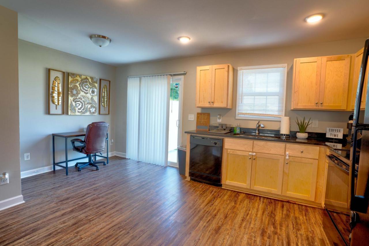 Kannapolis Elegant Townhouse - Pet Friendly Екстериор снимка